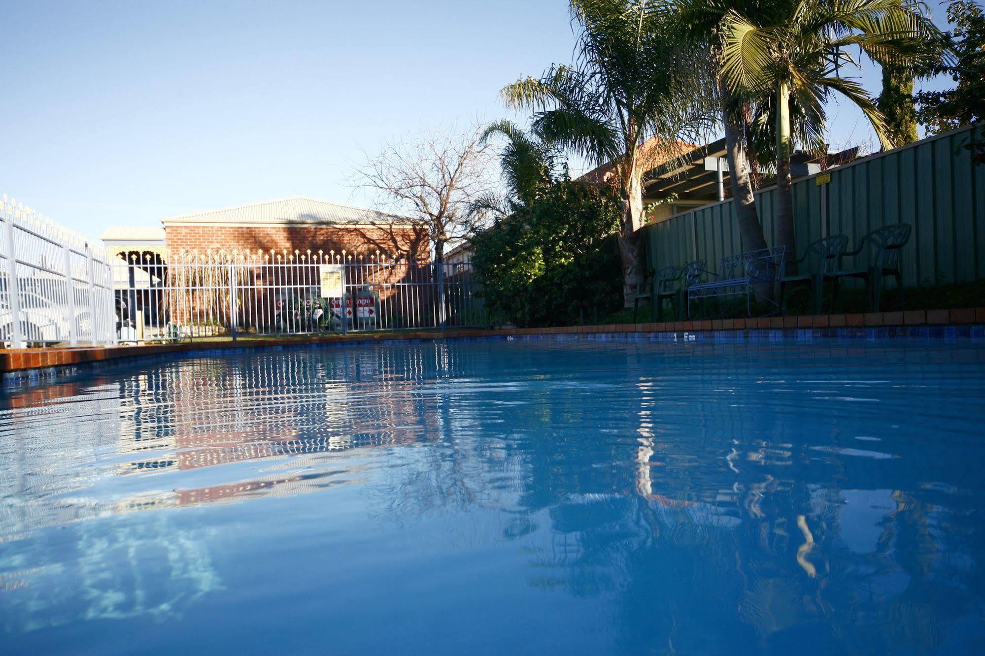 Burke And Wills Motor Inn Swan Hill Einrichtungen foto